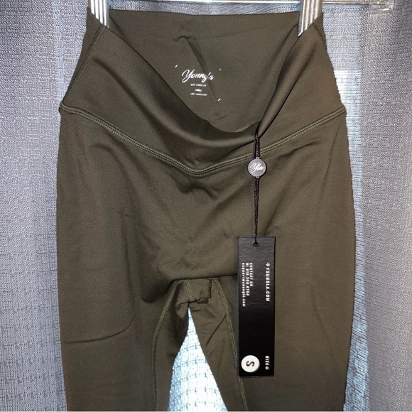 YoungLA Seamless Leggings - Picture 4 of 5